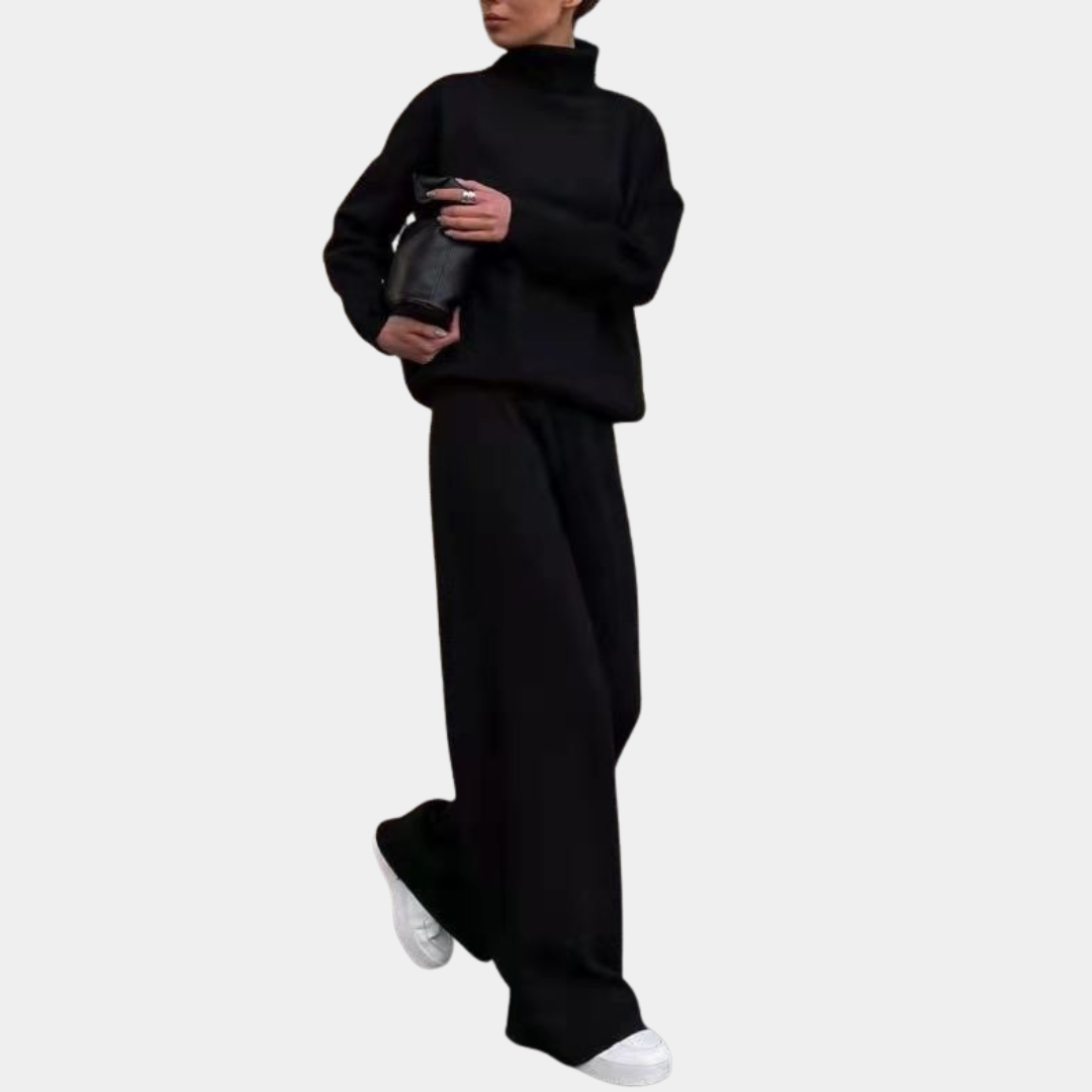 Women’s Relaxed Knit Lounge Set