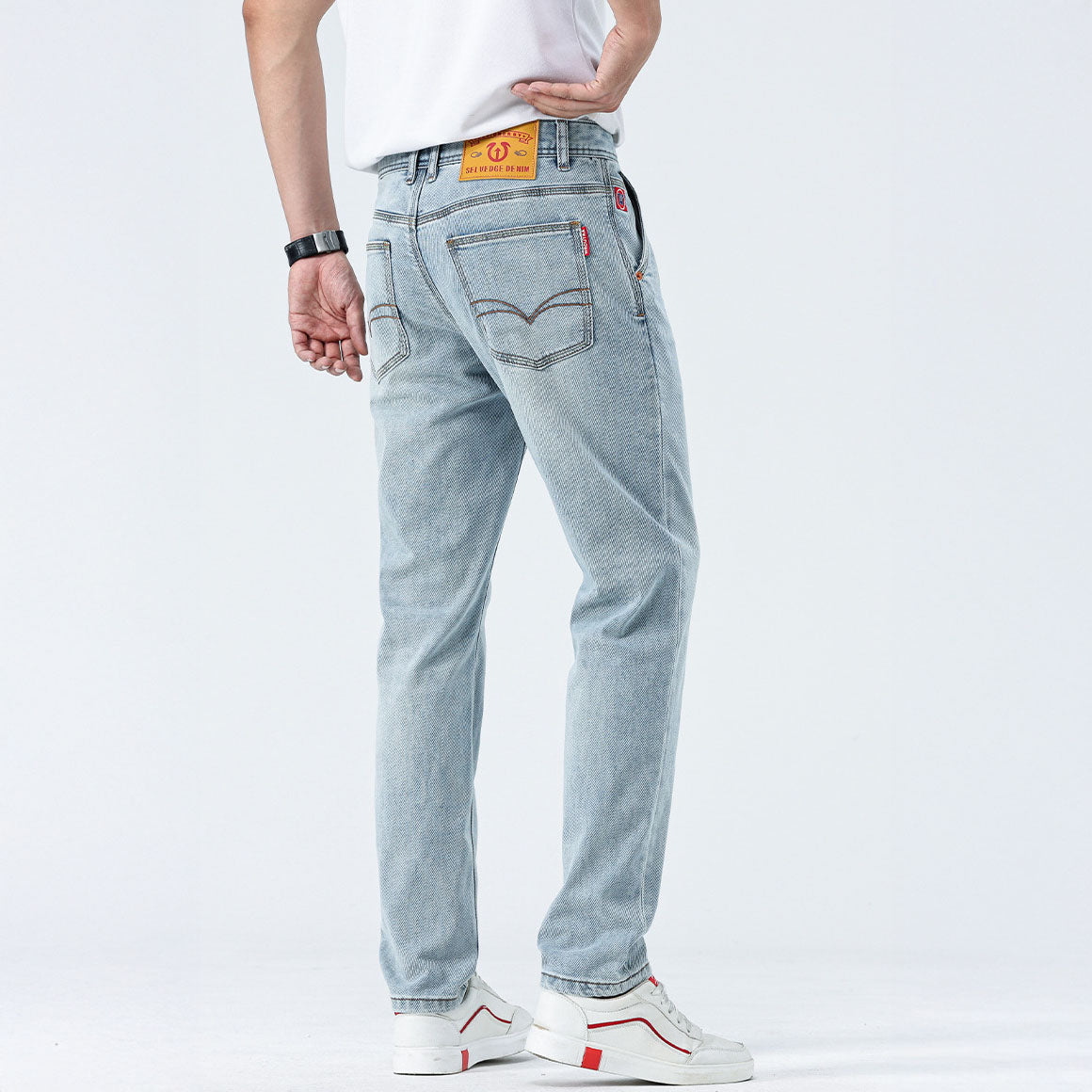 The Glacier Fade Comfort Jeans