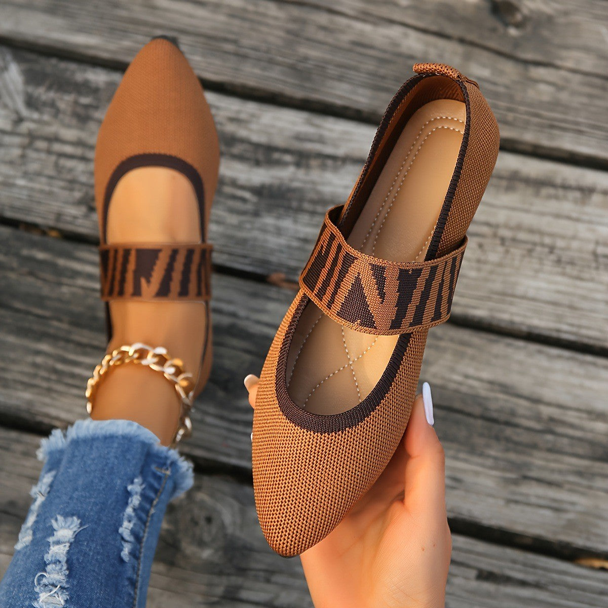 Elara Flats - CristianLavian